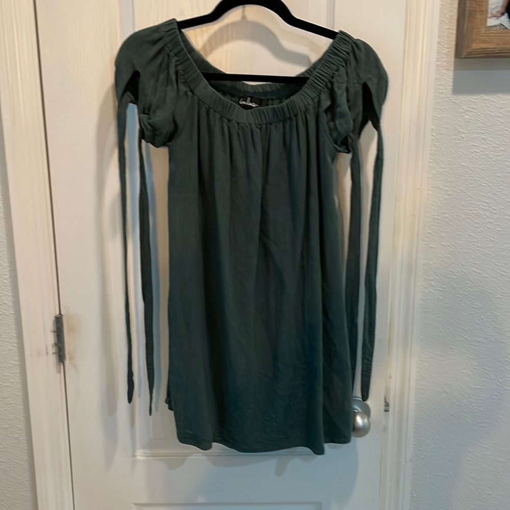 Lulu’s Dress - Picture 2 of 3